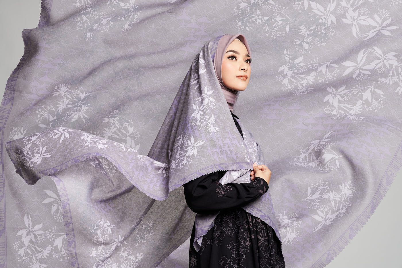 5 Gaya Hijab Pilihan yang Bisa Kamu Coba untuk Lebaran