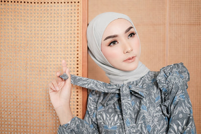7 Perpaduan Warna Baju dan Jilbab yang Terlihat Manis
